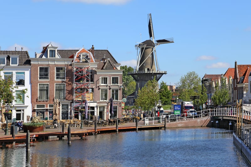 Umzug Wien ↔ Leiden