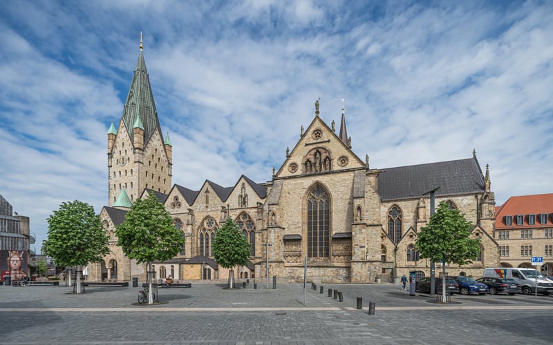 Umzug Wien ↔ Paderborn