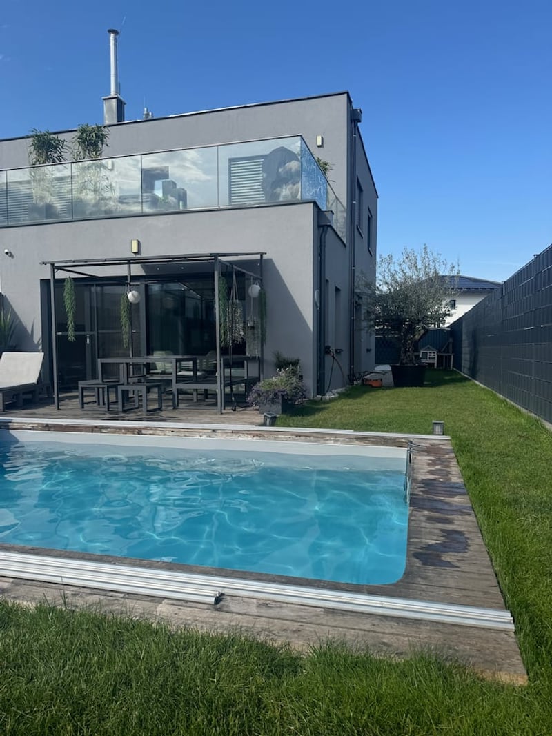 Bannerbild für Umzug von Strasshof an der Nordbahn nach Wien